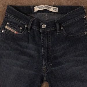 Diesel Jeans Size 28 (measured 28x30)